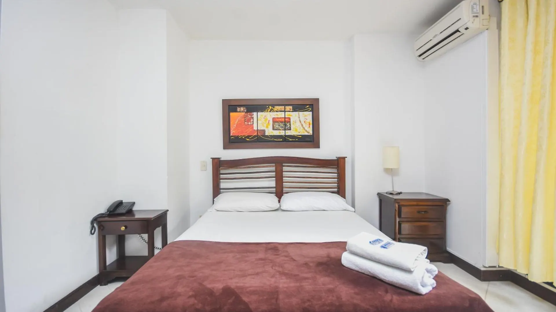 ***  Hotel Estadio Real Medellín Kolombiya
