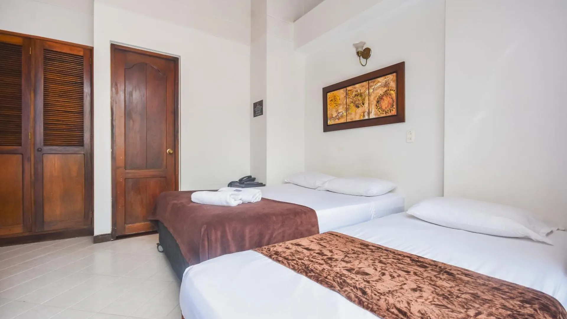 Hotel Estadio Real Medellín Kolombiya