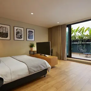 Hotel 14 Urban