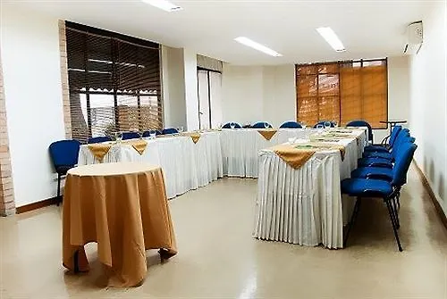 ***  Hotel Estadio Real Medellín Colombie