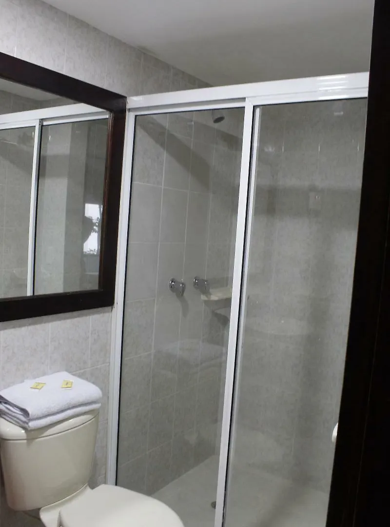 ***  Hotel Estadio Real Medellín Colombia